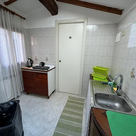 Artists' House 5 Stars *