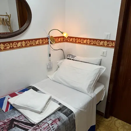 Guest house Artists' House 5 Stars